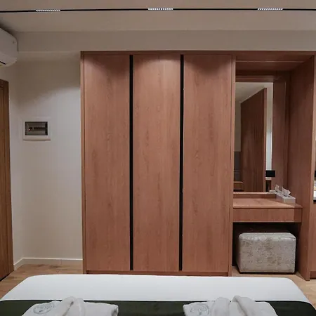 Divin Luxury * Tirana